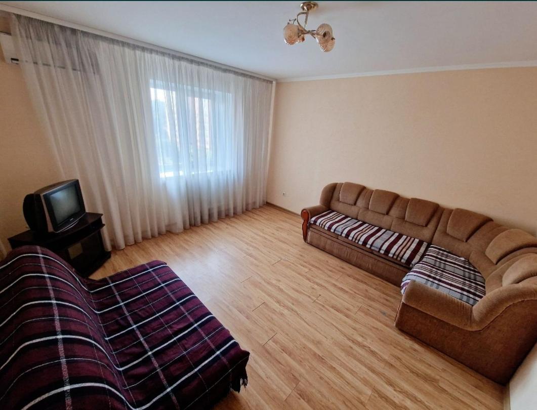 Apartment On Kravchuka, 11B Lutsʼk 外观 照片
